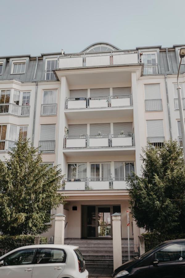 Stylisches Apartment im Herzen Leipzigs mit Balkon Exterior foto